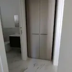 Renovated Flat With Private Fenced Garden In *