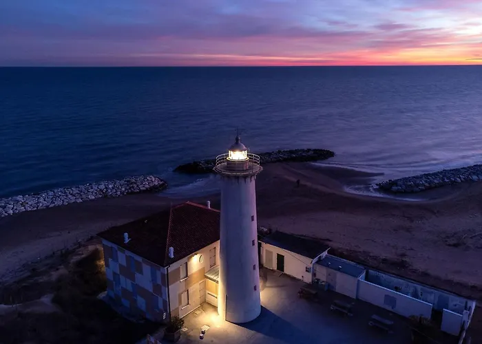 Renovated Flat With Private Fenced Garden In Bibione